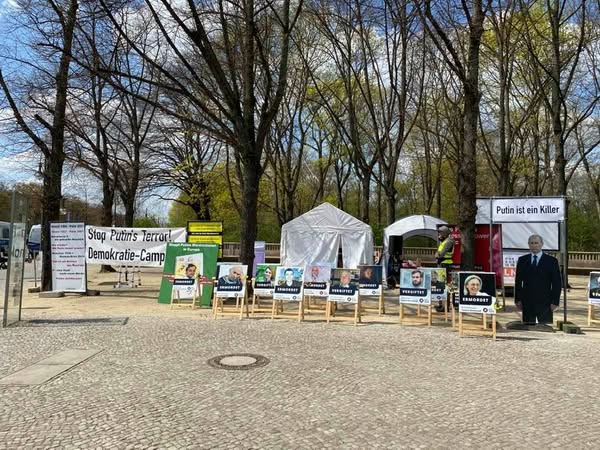 Demokratie-Camp 24/7 vor dem Brandenburger Tor, 9. April bis 9. Mai 2021
